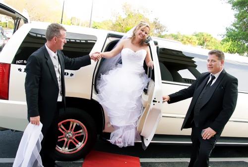 Wedding Limousine Service in Seattle